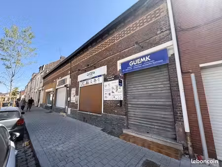 immeuble 16 pièces 475 m²