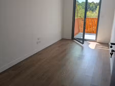 bureaux à louer – biarritz – 37 12 m² – 2 bureaux – parking – terrasse
