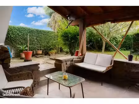 appartement 2 pièces 77 m²