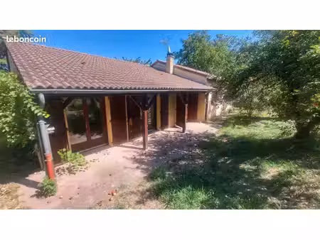 maison plien-pied avec garage attenant