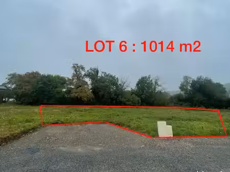 terrain 1 014 m² biron