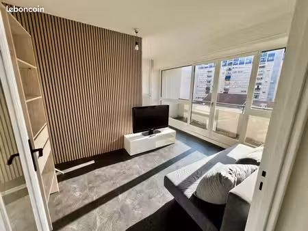 à vendre t1 bis de 35m2 avec balcon - pau