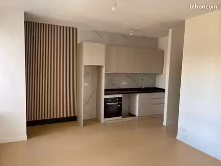 t2 38 m² – résidence privée et sécurisée – crespin