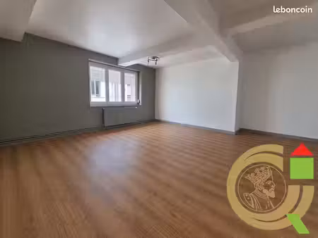 appartement 7 pièces 210 m²