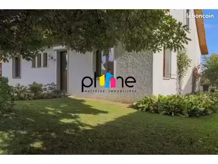 maison 7 pièces 140 m²