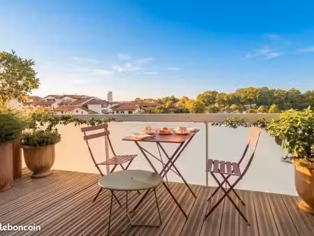 t2 anglet - balcon - parking
