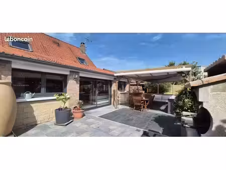 maison 4 pièces 150 m²
