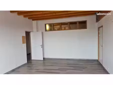 location cabinet 30m2 au sein d'un pôle de santé / d'activité à urrugne (64122)