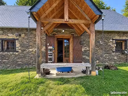 maison 2 pièces 93 m²