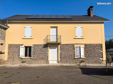 maison 6 pièces 182 m²
