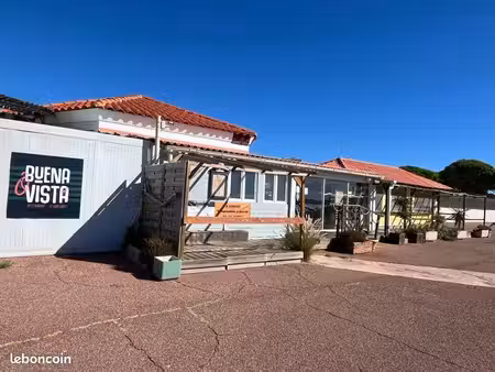 restaurant totalement équiper ou murs seul