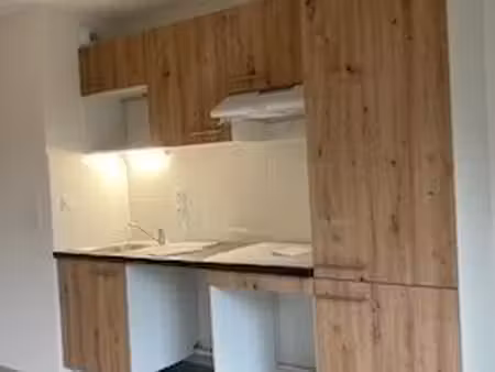t3 duplex avec terrasse et jardin privatif – 108 route de fronton 31140 fonbeauzard