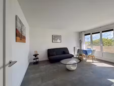 studio meuble à louer 31 m² libre a partir du 1er octobre 2026 proche centre ville et tran