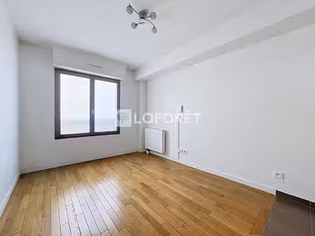 local médical bourg la reine 12.75 m2