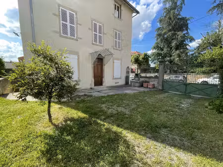 maison en plein coeur du centre ville - jardin privatif de p