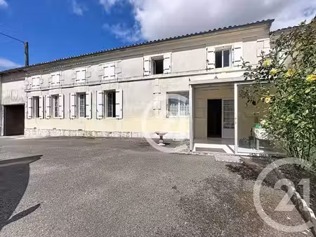 maison à vendre - 5 pièces - 151 50 m2 - le seure - 17 - poitou-charentes
