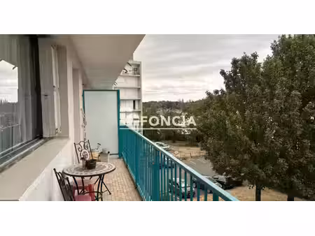 appartement de 3 pièces avec locataire