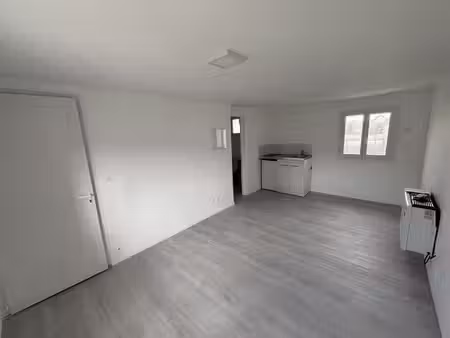 studio neuf 20m2 avec parking   garage  cave