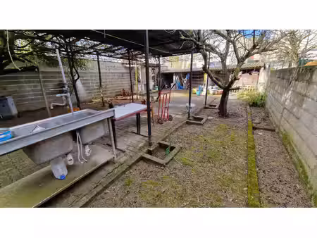 massy - maison de 8 pièces - 204 m² exploitable sur un terrain de 320 m²