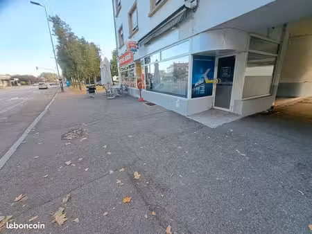 local commercial haguenau face gare