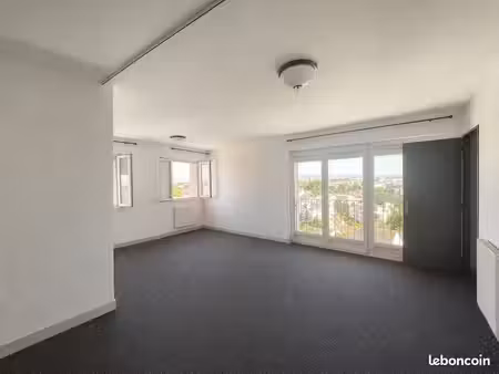 appartement 4 pièces 80 m²