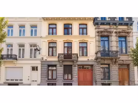 maison à vendre à bruxelles pour € 1.325.000 avec 12 chambres à coucher