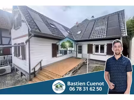 maison 5 pièces 136 m²