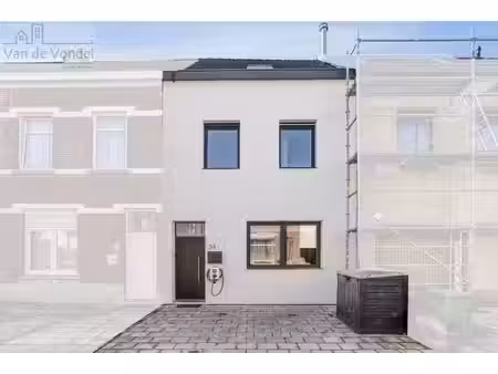 maison prête à emménager  peb a  4 ch. et un jardin !