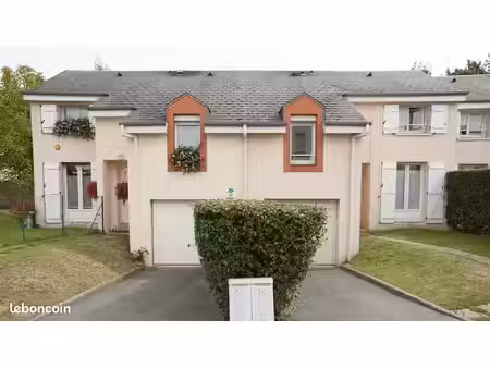 pavillon 100 m² donchery