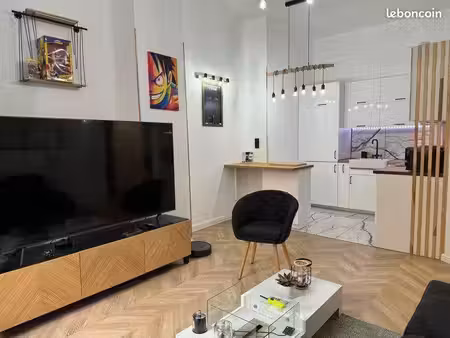 beau t2 meublé 42m² quai saint vincent