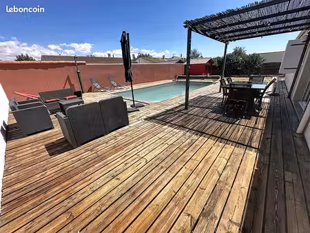 maison meublée 115 m² avec piscine – saint-xandre – 1 700 /mois