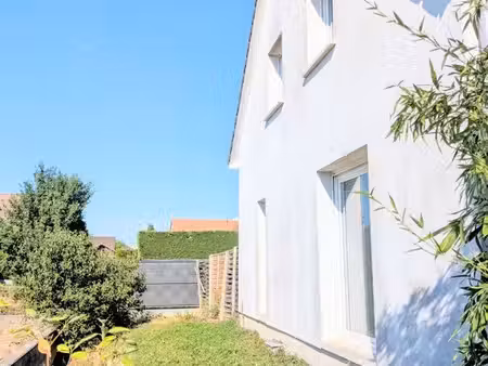 maison 3 chambres jardin garage sous sol récente pas de travaux