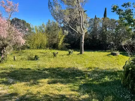 terrain constructible viabilisé à vendre