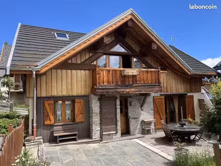 chalet 5 pièces 100 m²