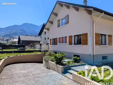 maison 3 pièces 69 m²