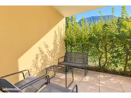 studio 1 pièce 29 m²