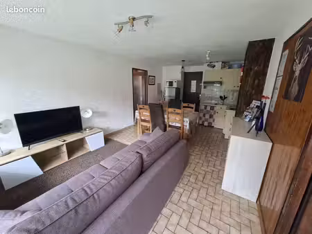 ?️ t3 54 m² au cœur de châtel – 2 chambres  terrasse  parking