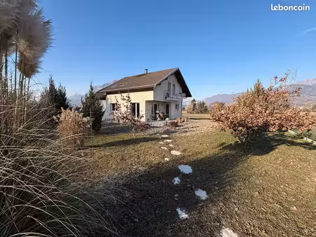 maison 7 pièces 160 m²