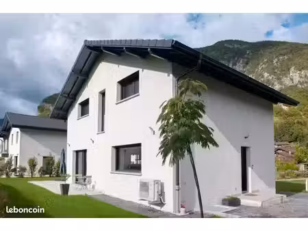 mélodie  jolie maison neuve de 135 m2 avec vue montagnes