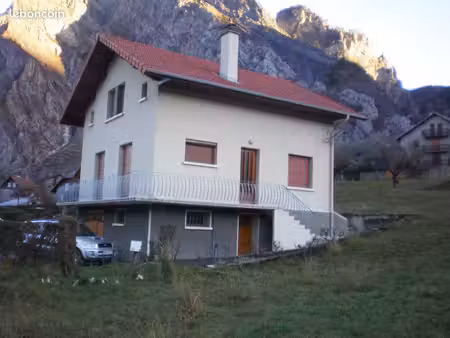 maison 5 pièces 139 m²