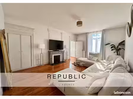 appartement 6 pièces 162 m²