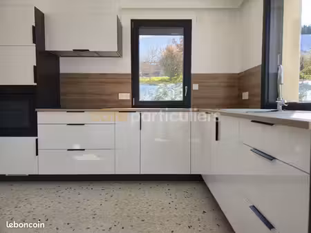 maison 5 pièces 143 m²