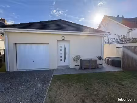 pavillon 4 pièces 80 m²