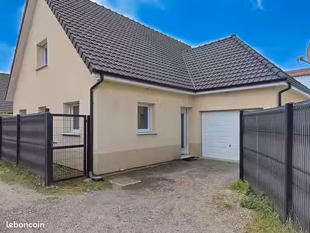 maison 4 chambres + garage  chambre au rdc