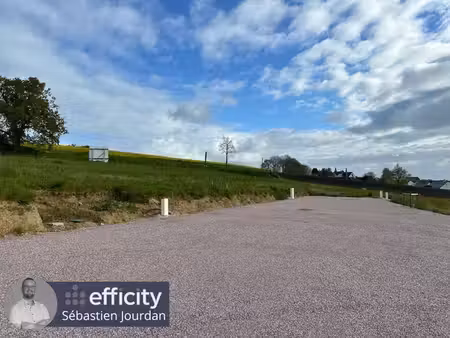 terrain constructible viabilisé à vendre