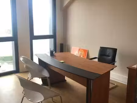 bureaux 102m2 le mesnil esnard