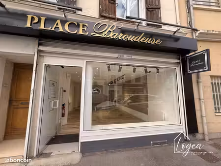 local commercial 43 m² coulommiers