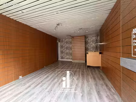 boutique 21 m² fontainebleau