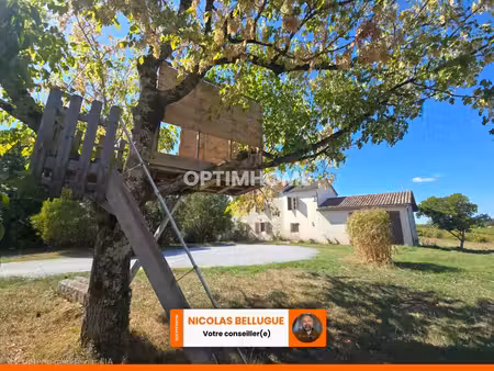 maison 3 chambres avec garage et vue dégagée