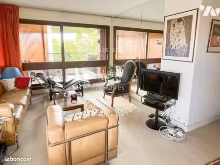 appartement 3 pièces 77 m²